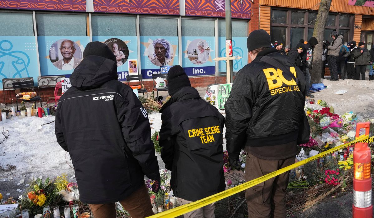 Washington Times image accompanying report: Minneapolis police chief challenges federal account in Alex Pretti case