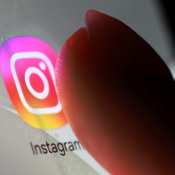 Illustration shows Instagram app - pbs