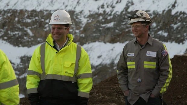MP Materials co-founders James Litinsky and Michael Rosenthal at the Mountain Pass mine (60 Minutes).